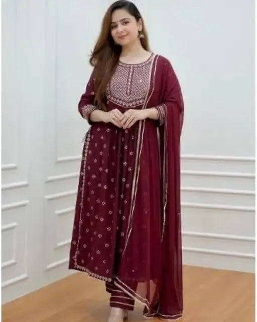 Beautiful Naira Cut Kurti