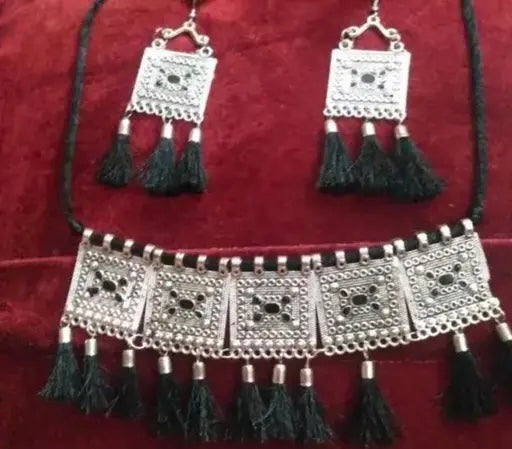 Beautiful Chokar Set